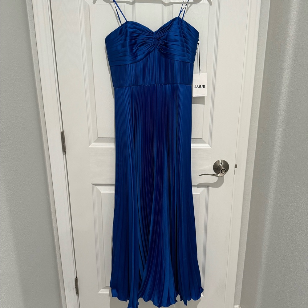 AMUR Belle Dress in Deep Oceans Color